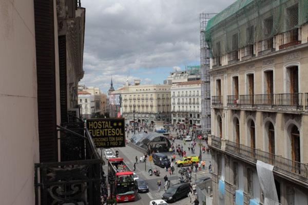 Hostal Fuentesol Madrid Luaran gambar